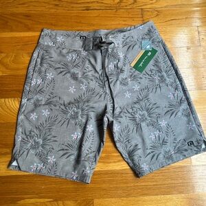 Travis Mathew boardshorts (34)